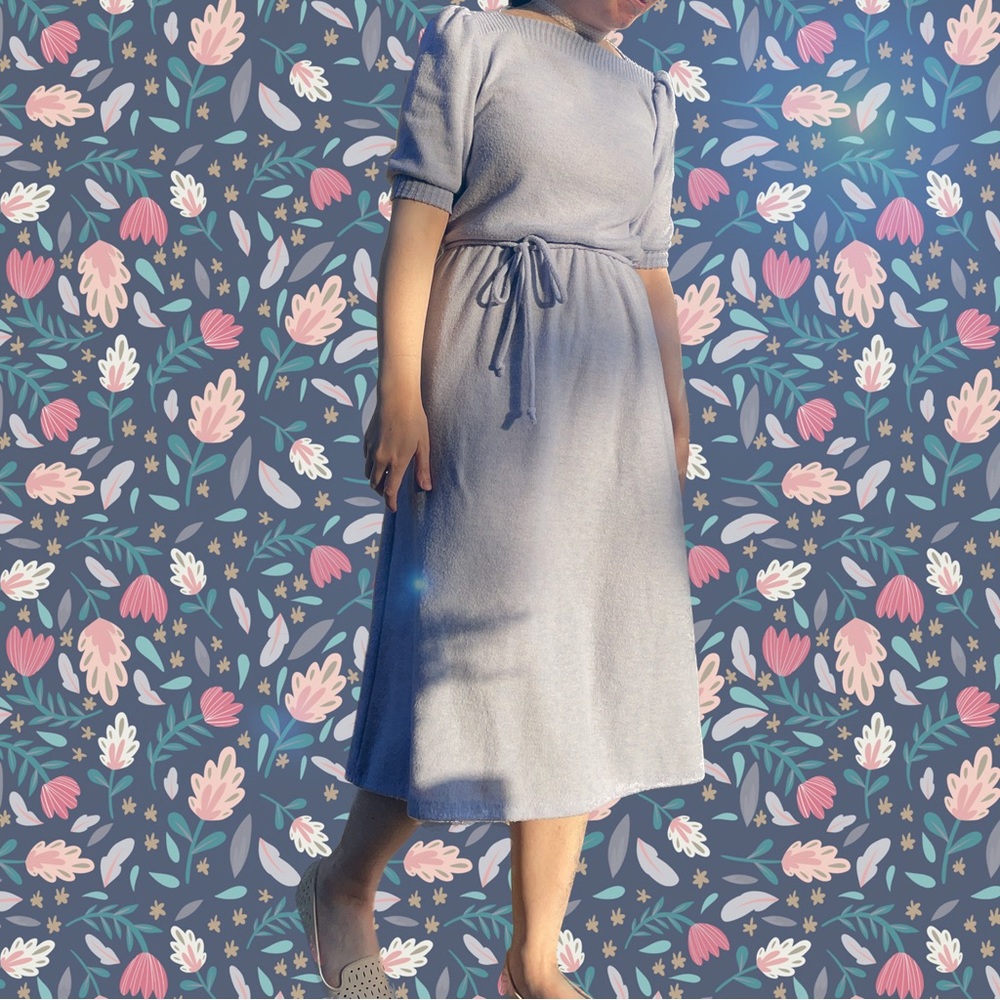 Vintage New Raves Short Sleeve Sweater Midi Dress
